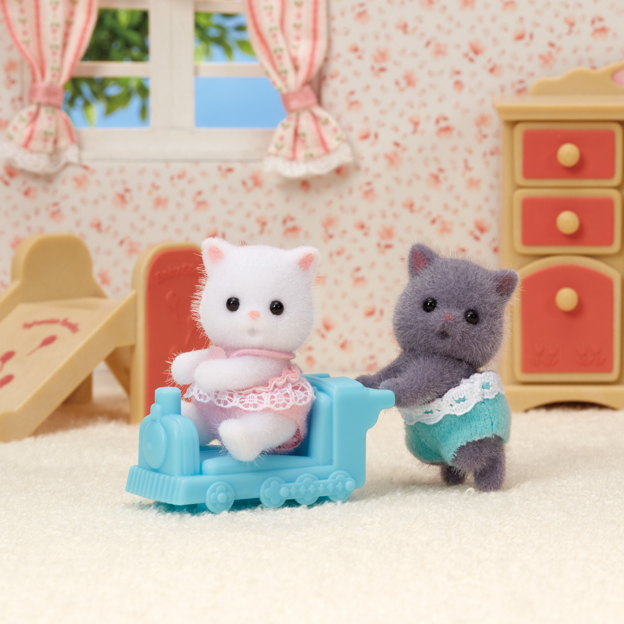 EPOCH - シルバニア ペルシャねこ 赤ちゃん 双子の赤ちゃん ペルシャネコのふたごちゃん / 赤ちゃん - シルバニアファミリー