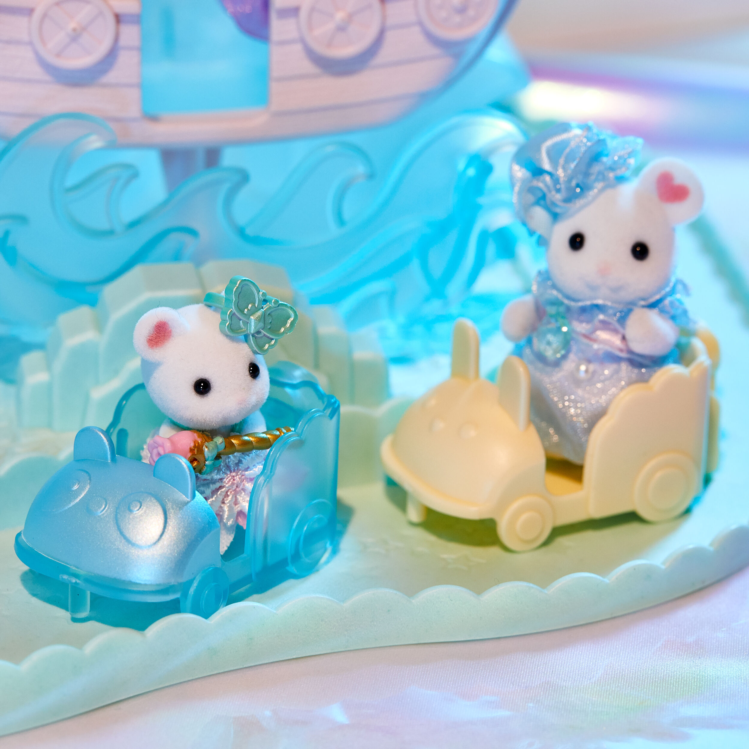 お城のゆめいろゆうえんち -ペンギン赤ちゃんのスノーパーティー- / ゆうえんち - シルバニアファミリーオンラインショップ