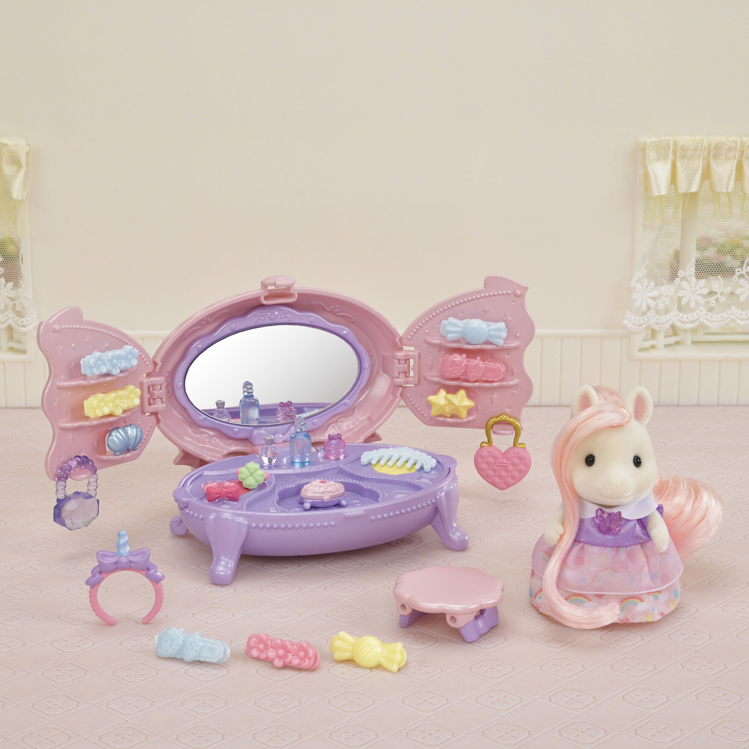 おしゃれなポニーのバニティドレッサーセット / 家具と人形セット - シルバニアファミリーオンラインショップ