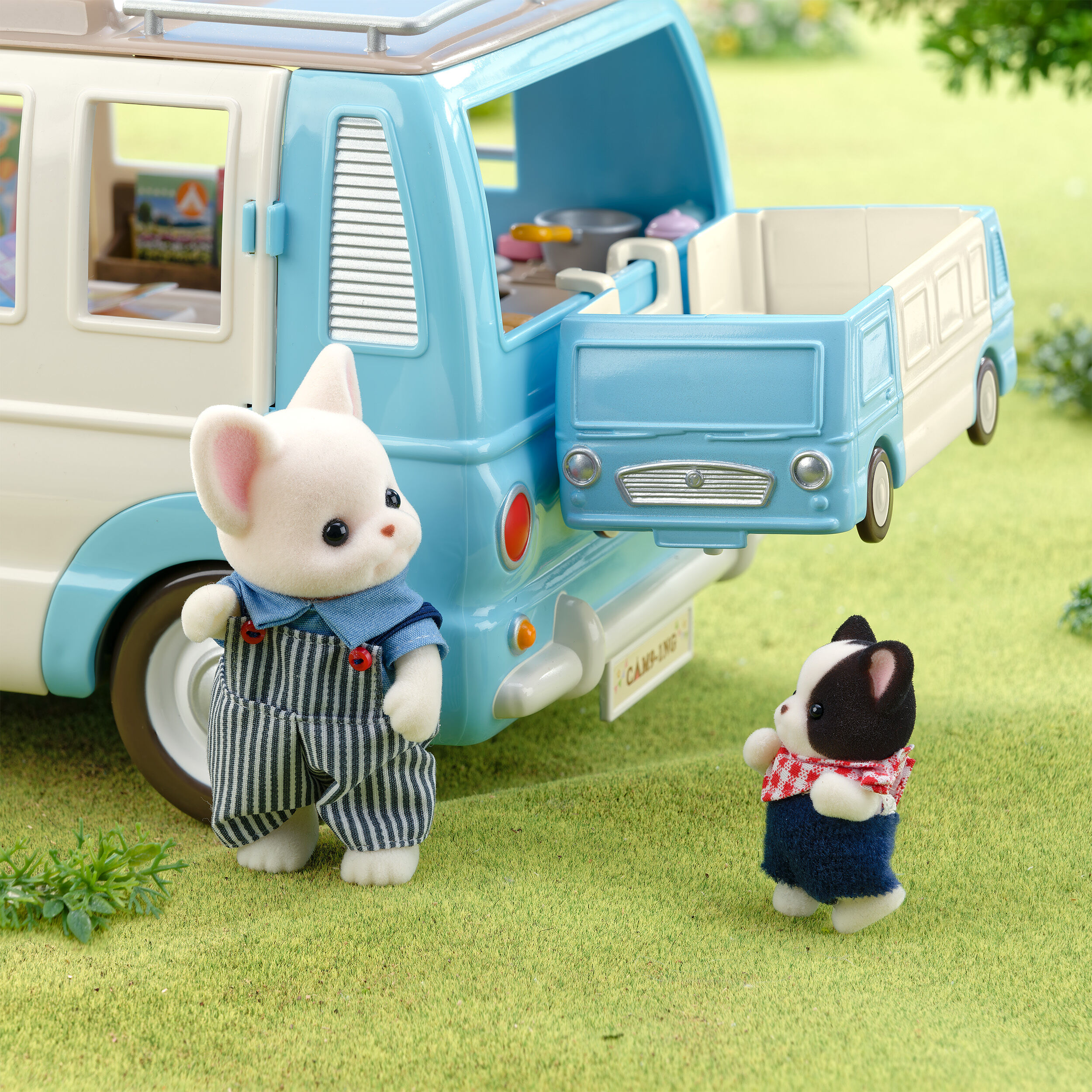 フレンチブルドッグのみつごちゃん -わくわくおでかけセット