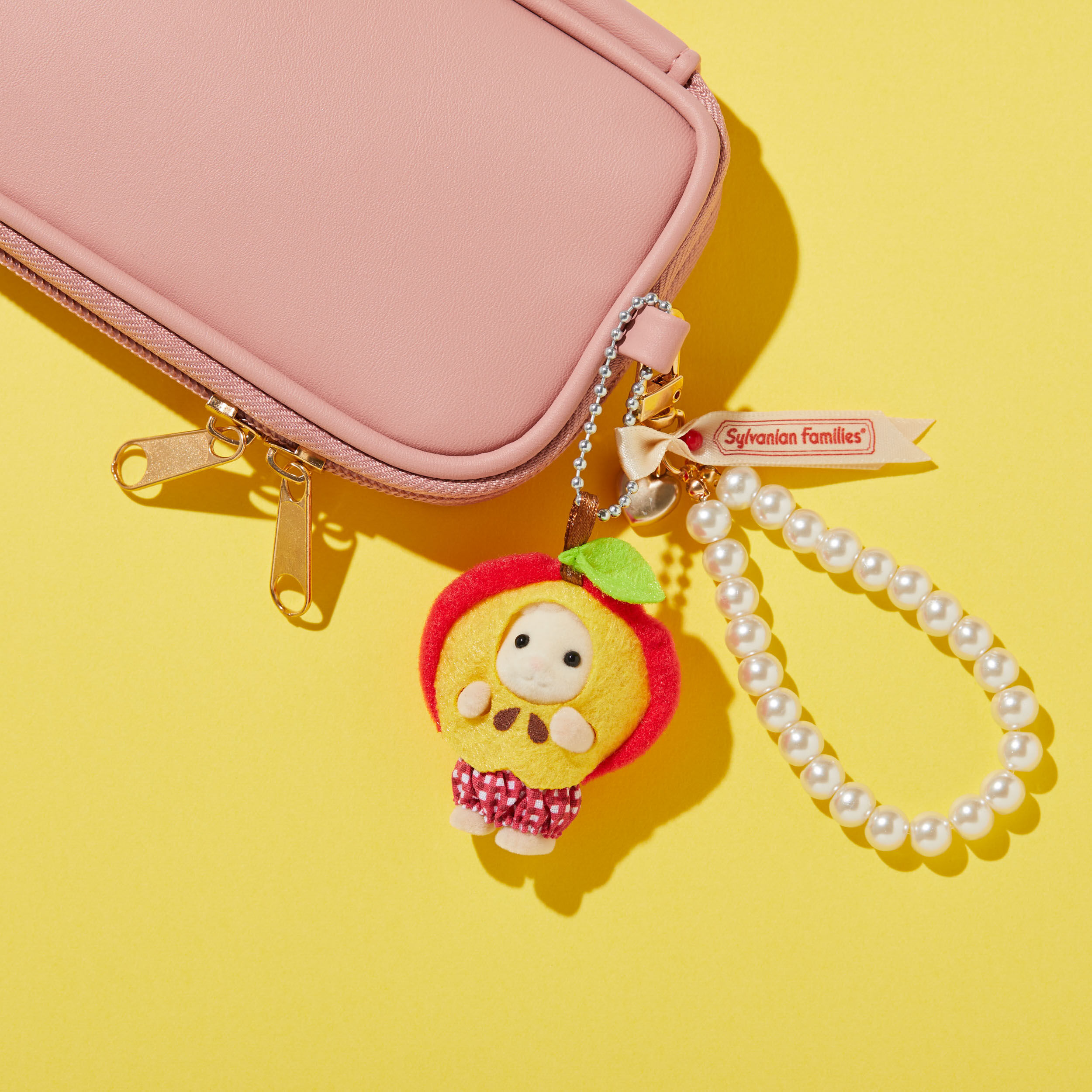 シルバニアファミリーキーチェーン ヒツジの赤ちゃん -リンゴ