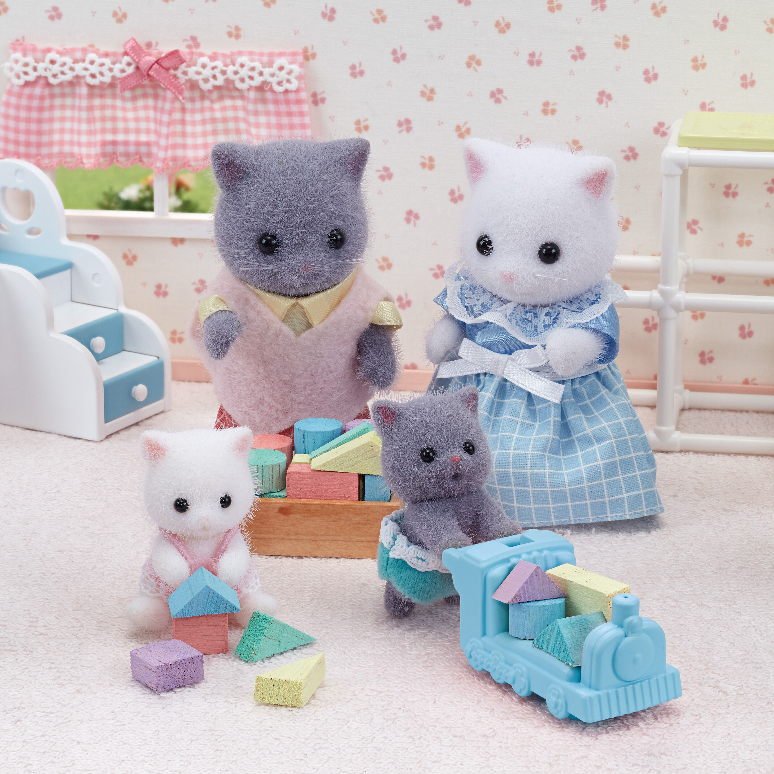 ペルシャネコのふたごちゃん | シルバニアファミリー