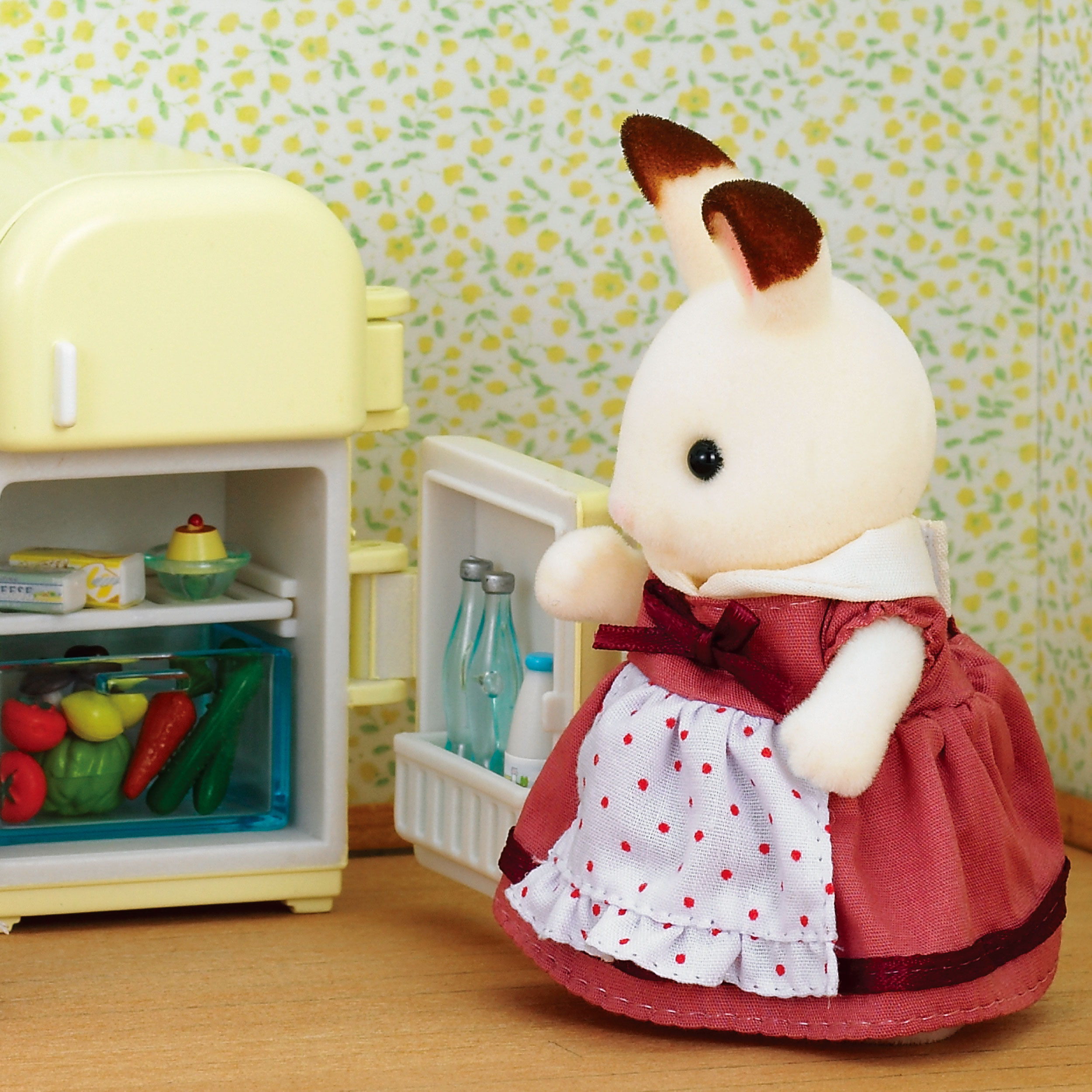 ショコラウサギのお母さん 家具セット / 家具と人形セット ショコラウサギのお母さん 家具セット / 家具と人形セット