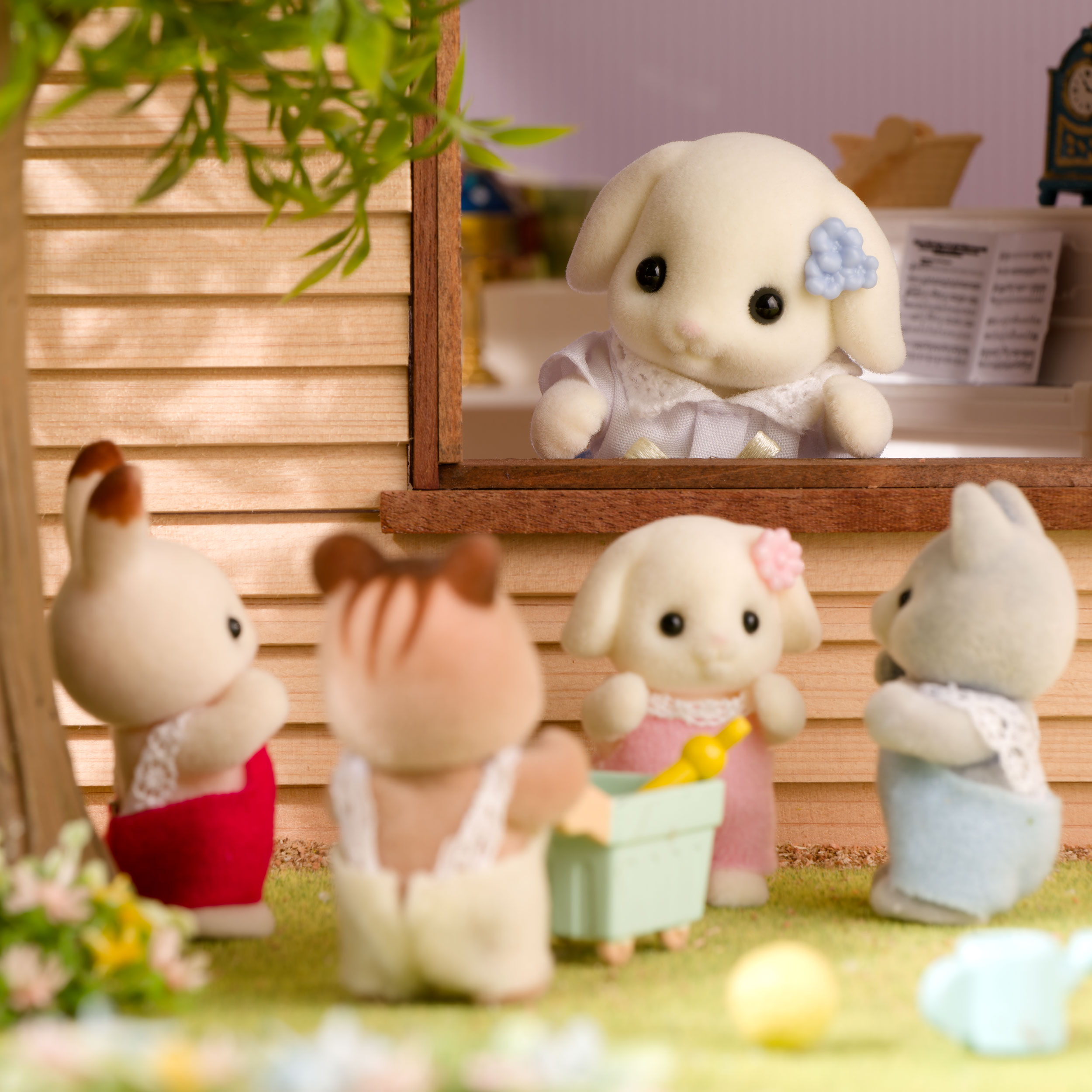 シルバニアファミリーももいろのお母さん フローラウサギのお母さん / 人形 - シルバニアファミリーオンライン
