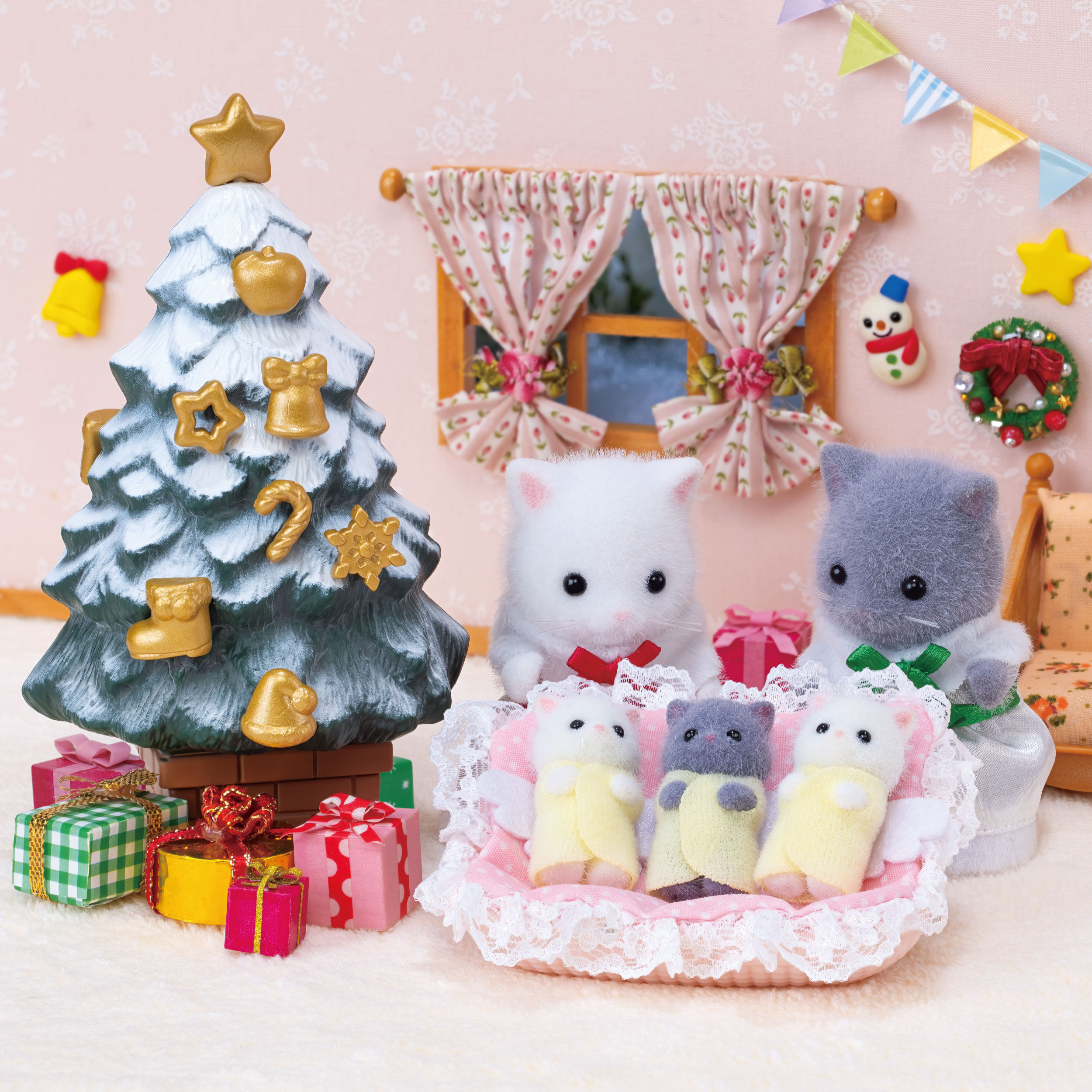 シルバニアファミリー　新品未使用　２点セット　クリスマス ホワイトクリスマスセット / 家具と人形セット - シルバニアファミリー