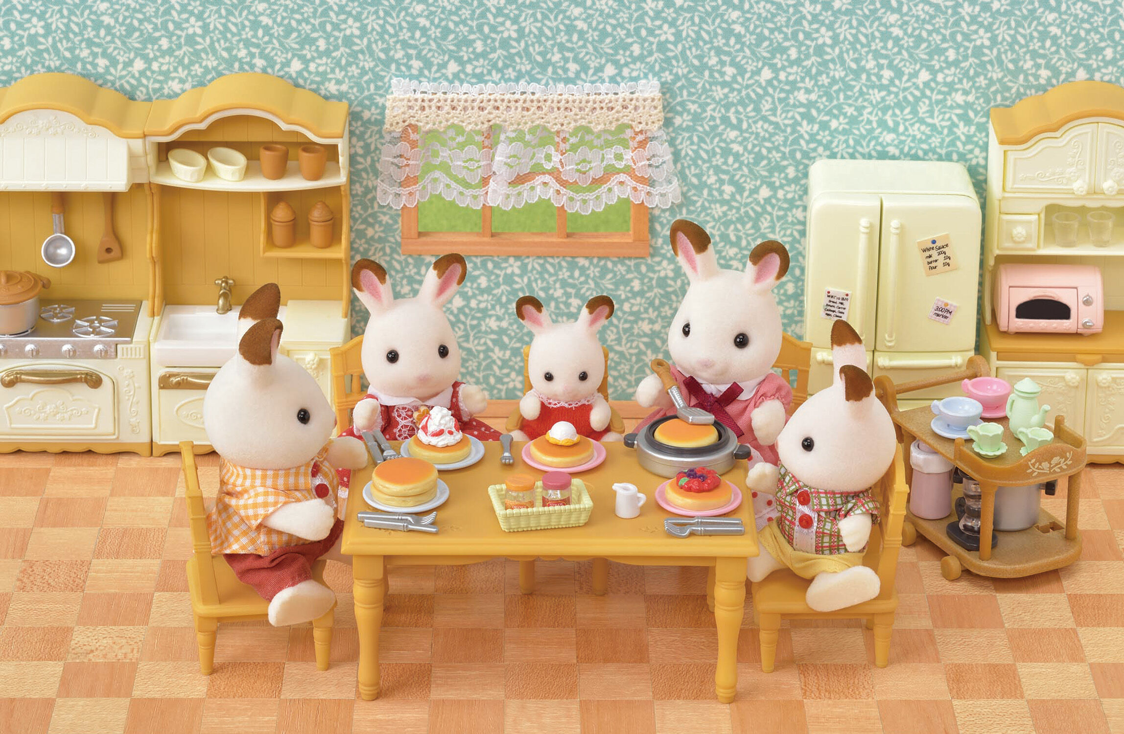 【新品•未開封】シルバニアファミリー⭐️ダイニングキッチンセット⭐️ Amazon | シルバニアファミリー 家具 キッチン セット | 家具 | おもちゃ