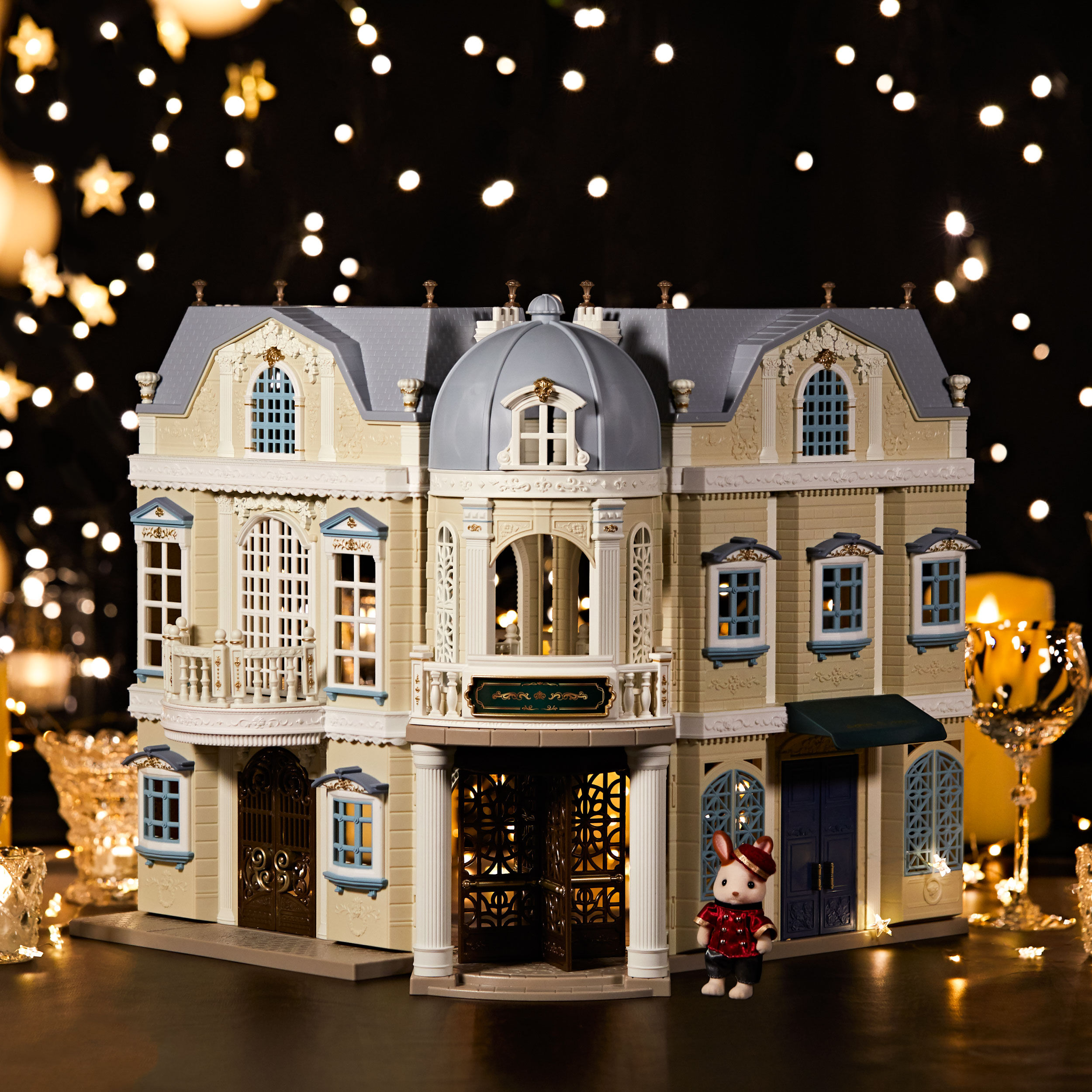 Sylvanian Families Grand Hotel Furnished | eBay