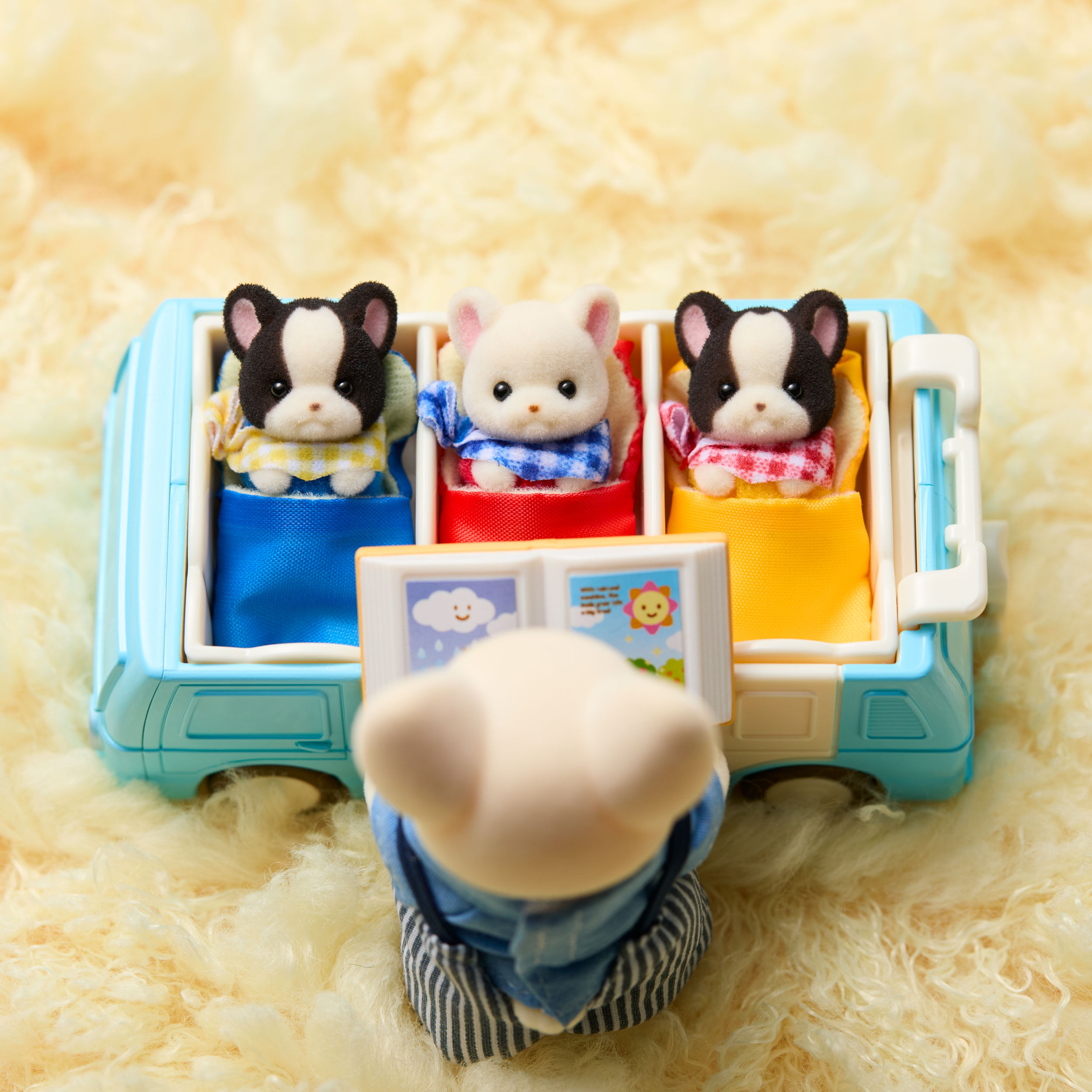 フレンチブルドッグのみつごちゃん -わくわくおでかけセット- / 家具と