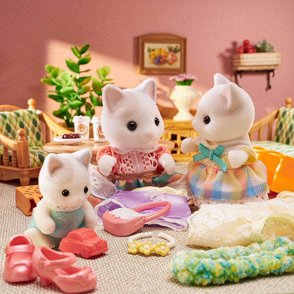 STAFF BLOG☆『やさしい色合いのまるい模様がかわいい☆ラテネコ