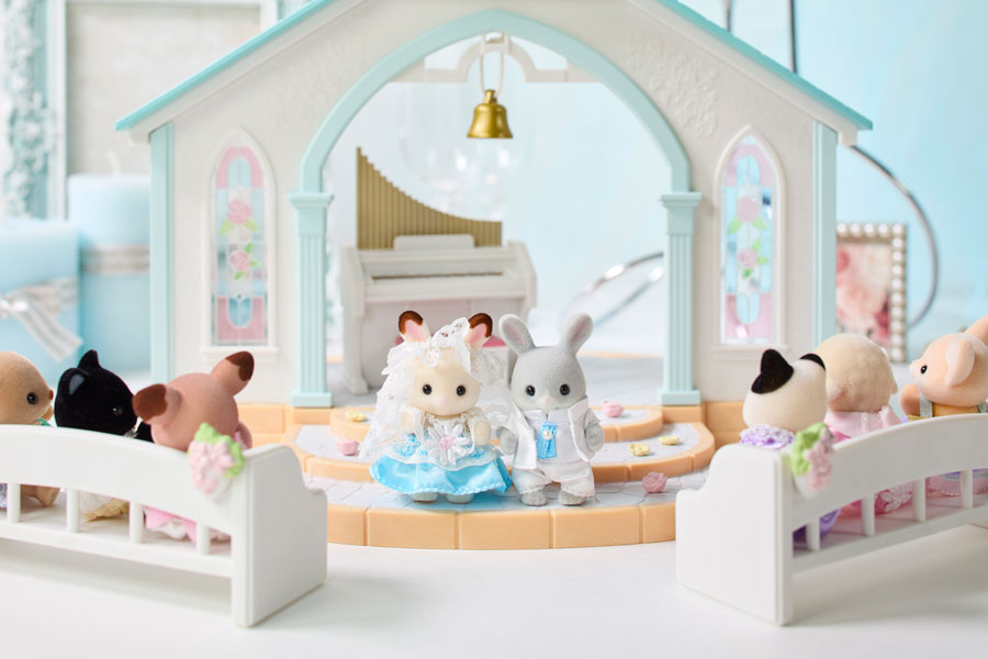 シルバニアファミリー　赤ちゃんペアセット　うさぎ　ラブラドール　まとめ売り Amazon | シルバニアファミリー シーズナル 【赤ちゃんペア